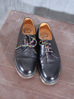 Vintage Dr Matens Shoes - 3 Hole Black Rainbow Laces and Stitches - Size 9